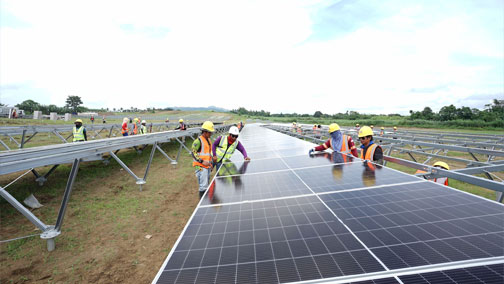 Cum să îmbunătățim eficiența de generare a energiei electrice a stațiilor solare?